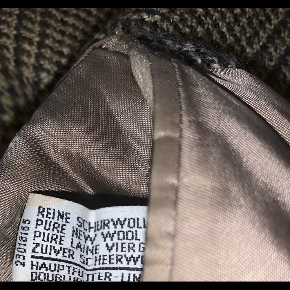 Hugo Boss Blazer - Picture 8 of 8